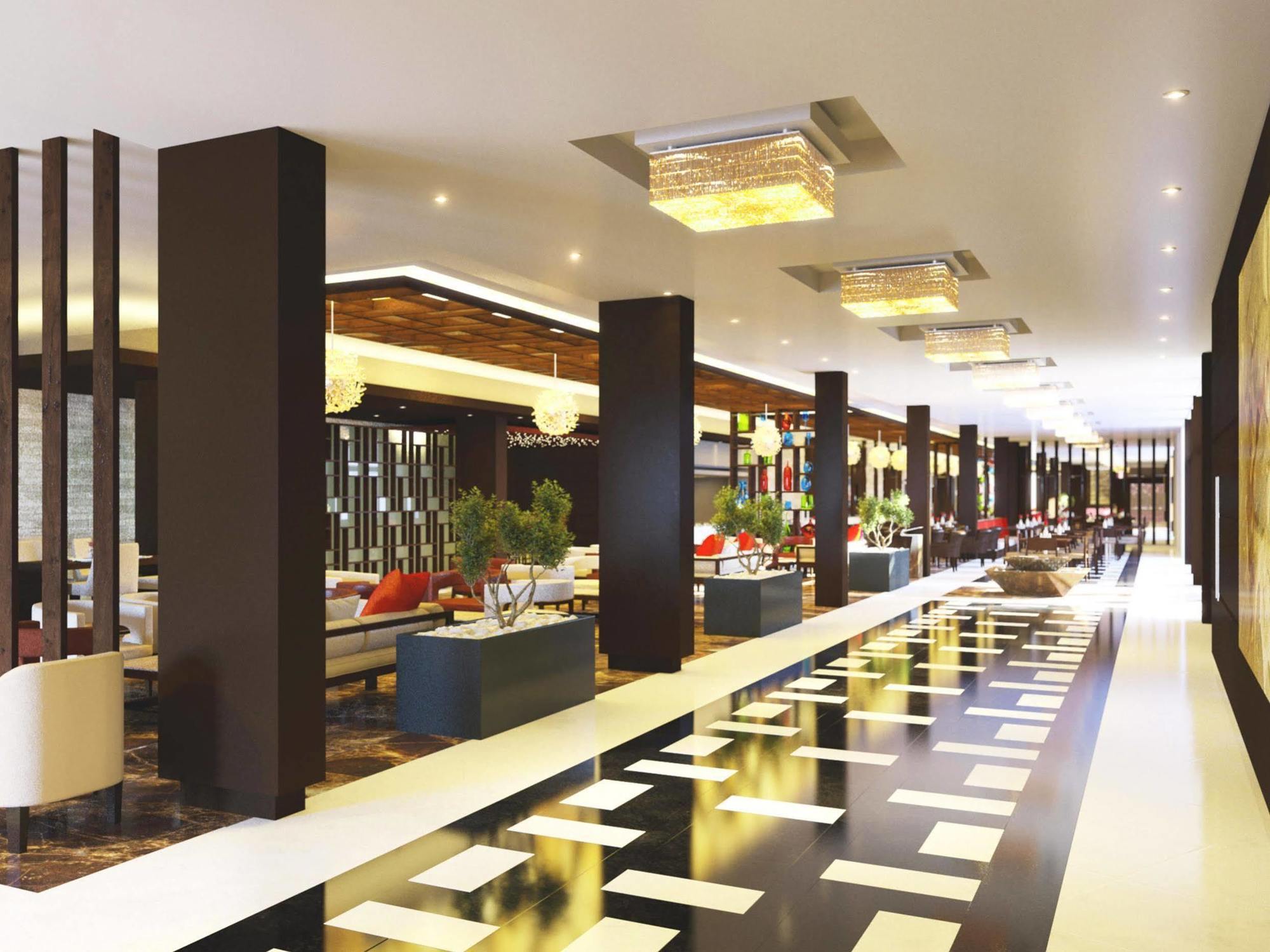 Doubletree By Hilton Nairobi Hotel Bagian luar foto